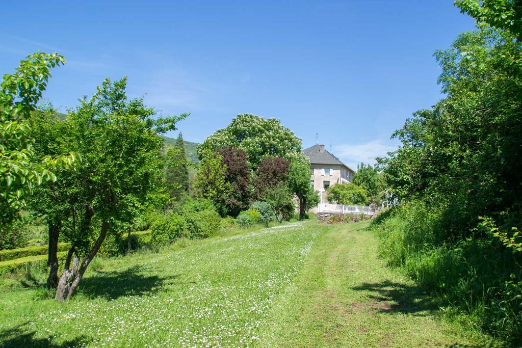 Domaine Du Vern Saint-Affrique Exterior foto